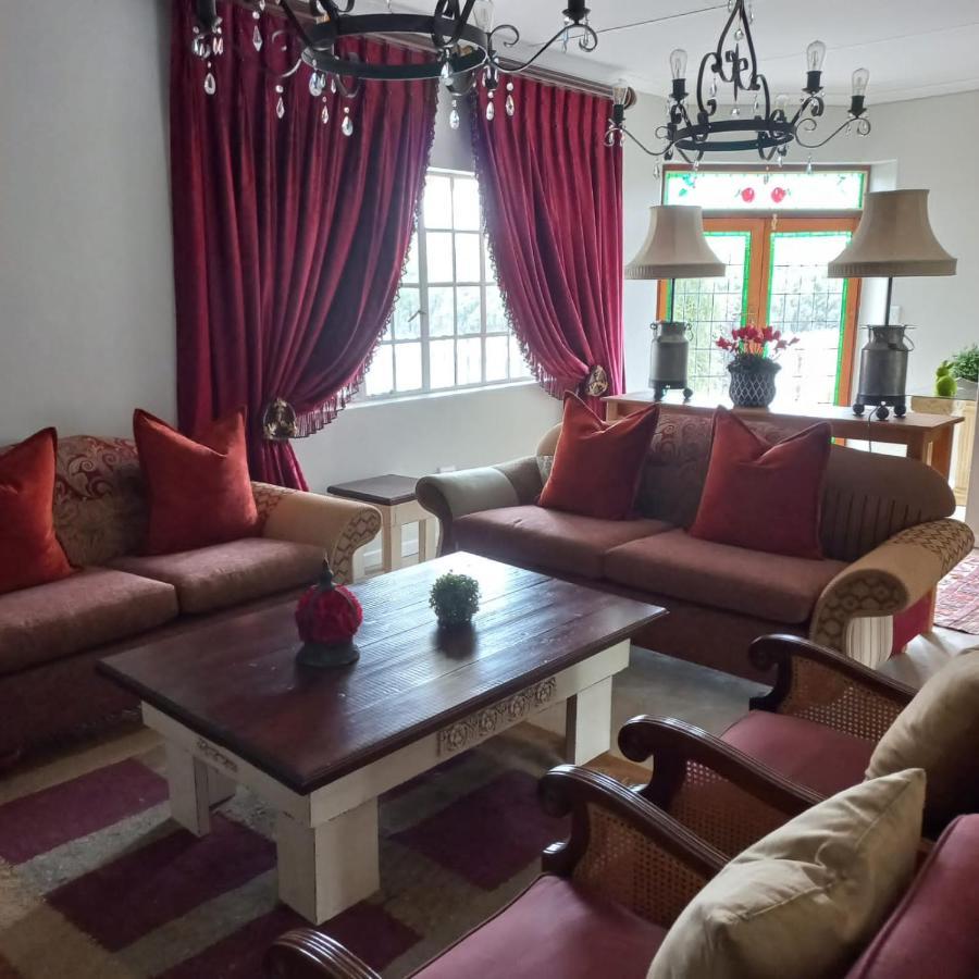 Rocks & Roses Farm Stay Lochiel 外观 照片