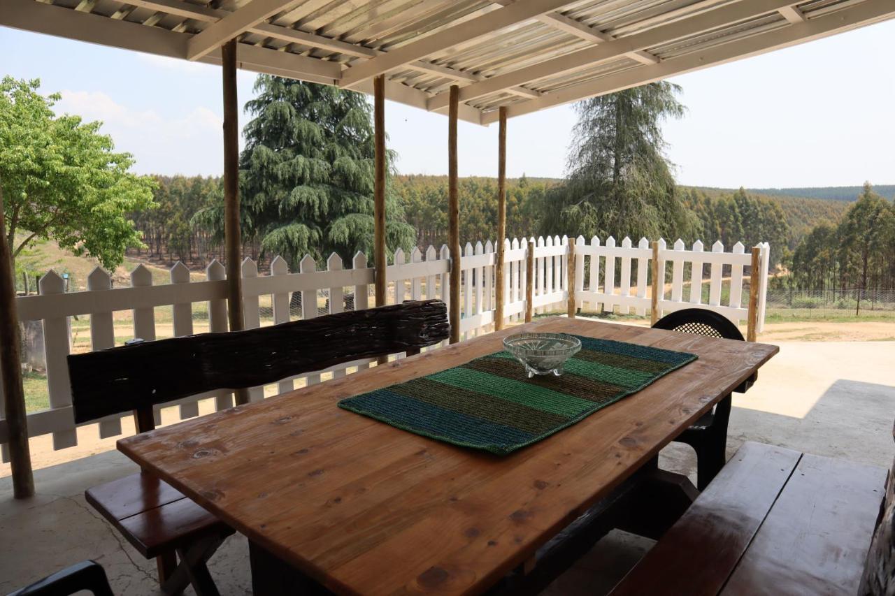 Rocks & Roses Farm Stay Lochiel 外观 照片