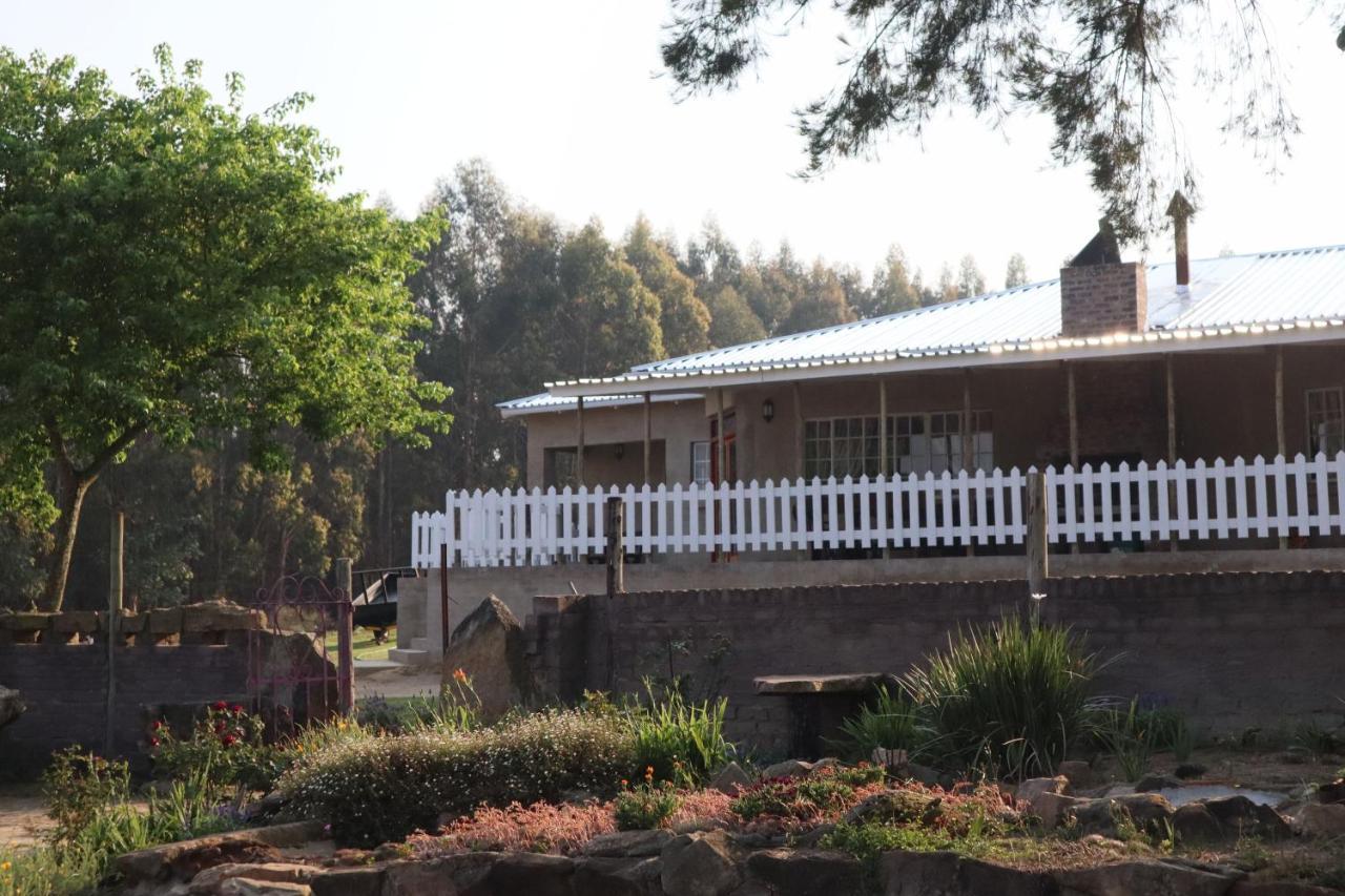Rocks & Roses Farm Stay Lochiel 外观 照片